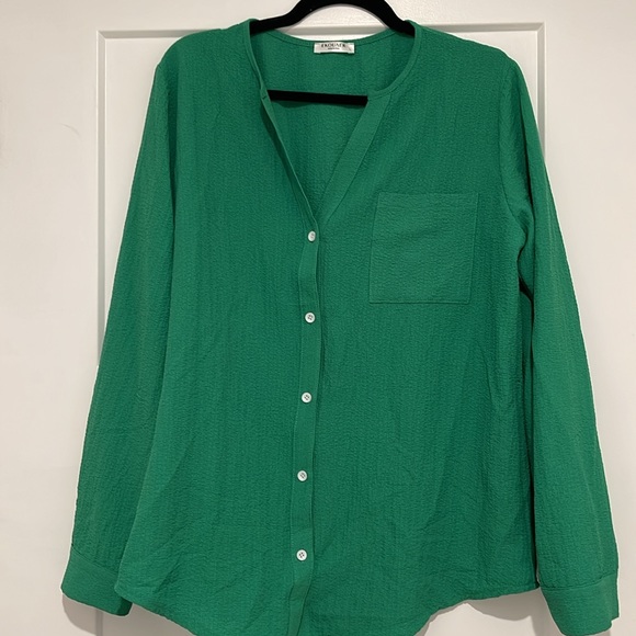 Green Lounge Set - Picture 3 of 10